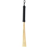 Rotan Flogger: Bambus-Peitsche mit Ledergriff